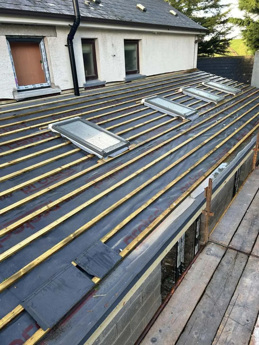 Ridge detail on a newly slated roof